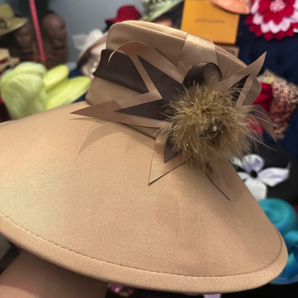 M.STUDIO Tan Hat with Feather Accent